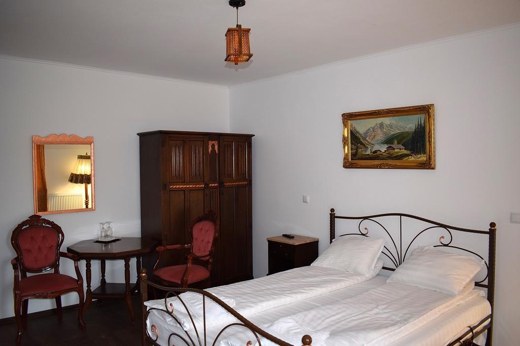 Sara, Alba Alba Iulia Ngoại thất bức ảnh