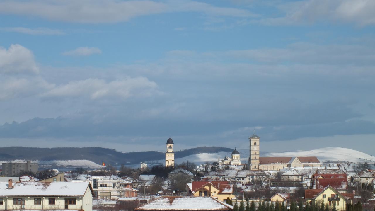 Sara, Alba Alba Iulia Ngoại thất bức ảnh