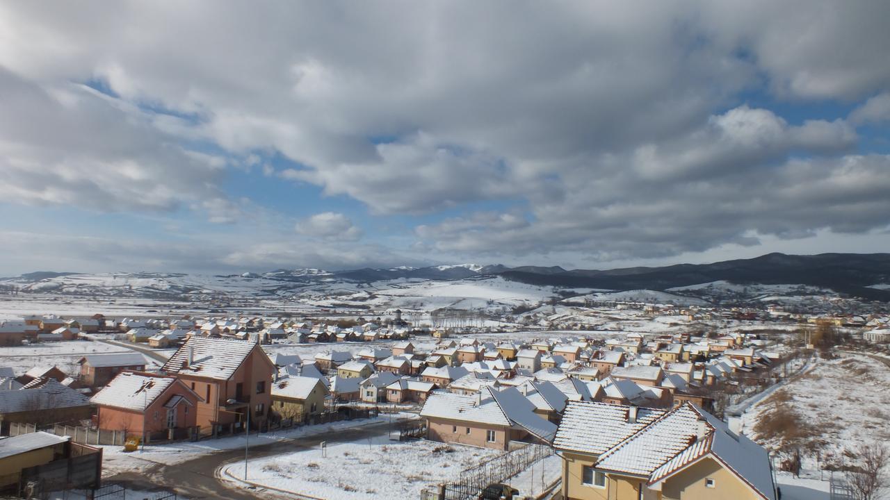 Sara, Alba Alba Iulia Ngoại thất bức ảnh